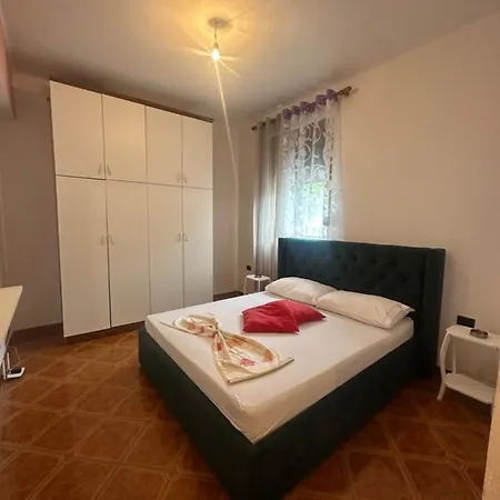 Hoxhaj Apartament